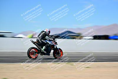 media/Mar-25-2024-Moto Forza (Mon) [[8d4319bd68]]/2-Advanced Group/Session 4 Front Straight Speed Pans/